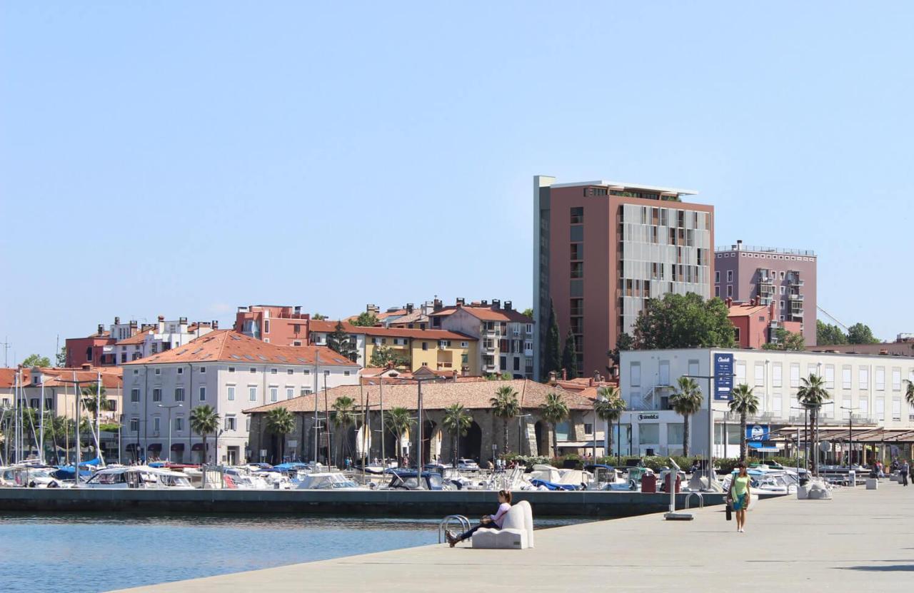 Captain'S Cabin Koper Exterior foto
